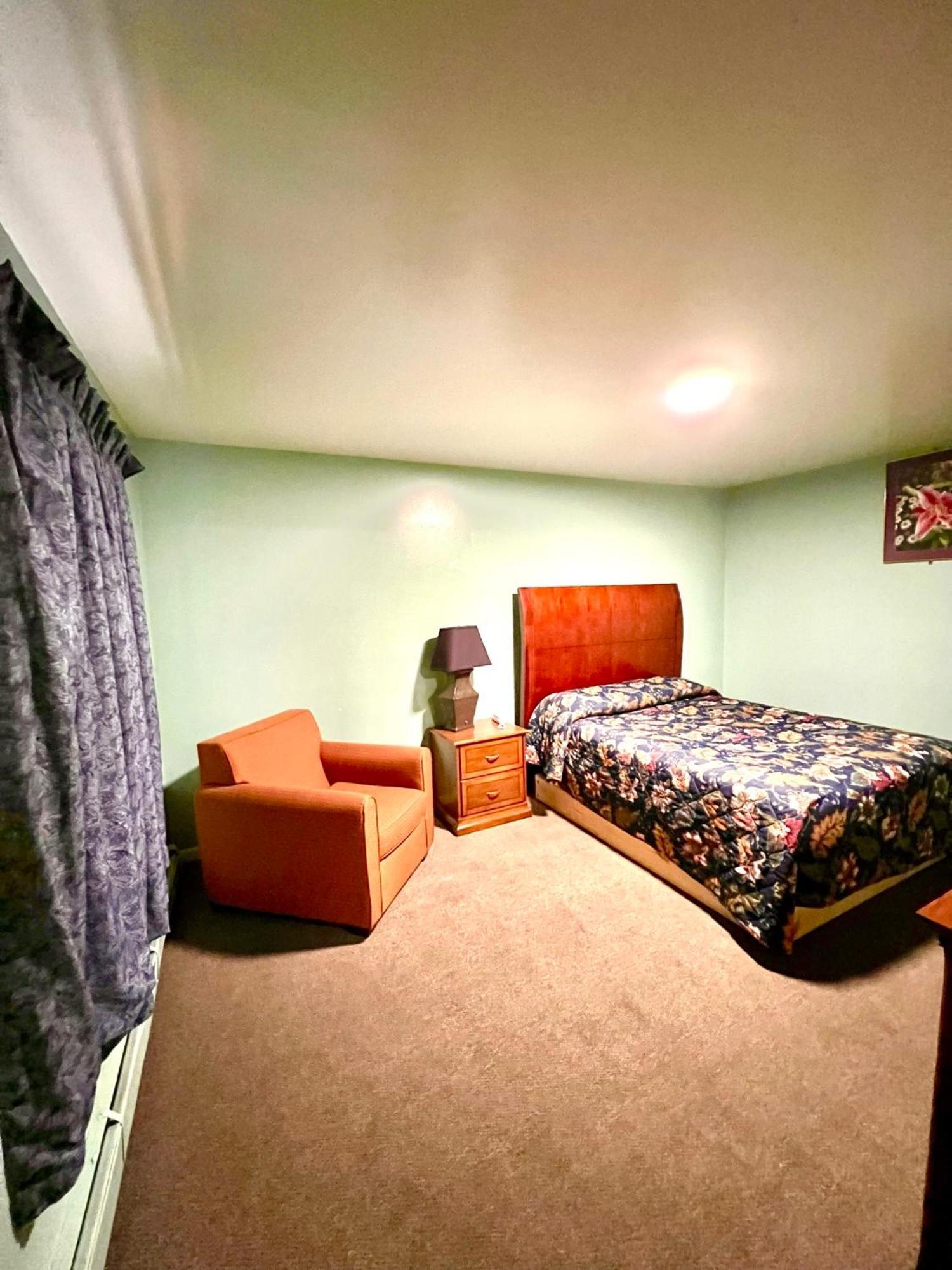 Your Motel Ypsilanti Kültér fotó
